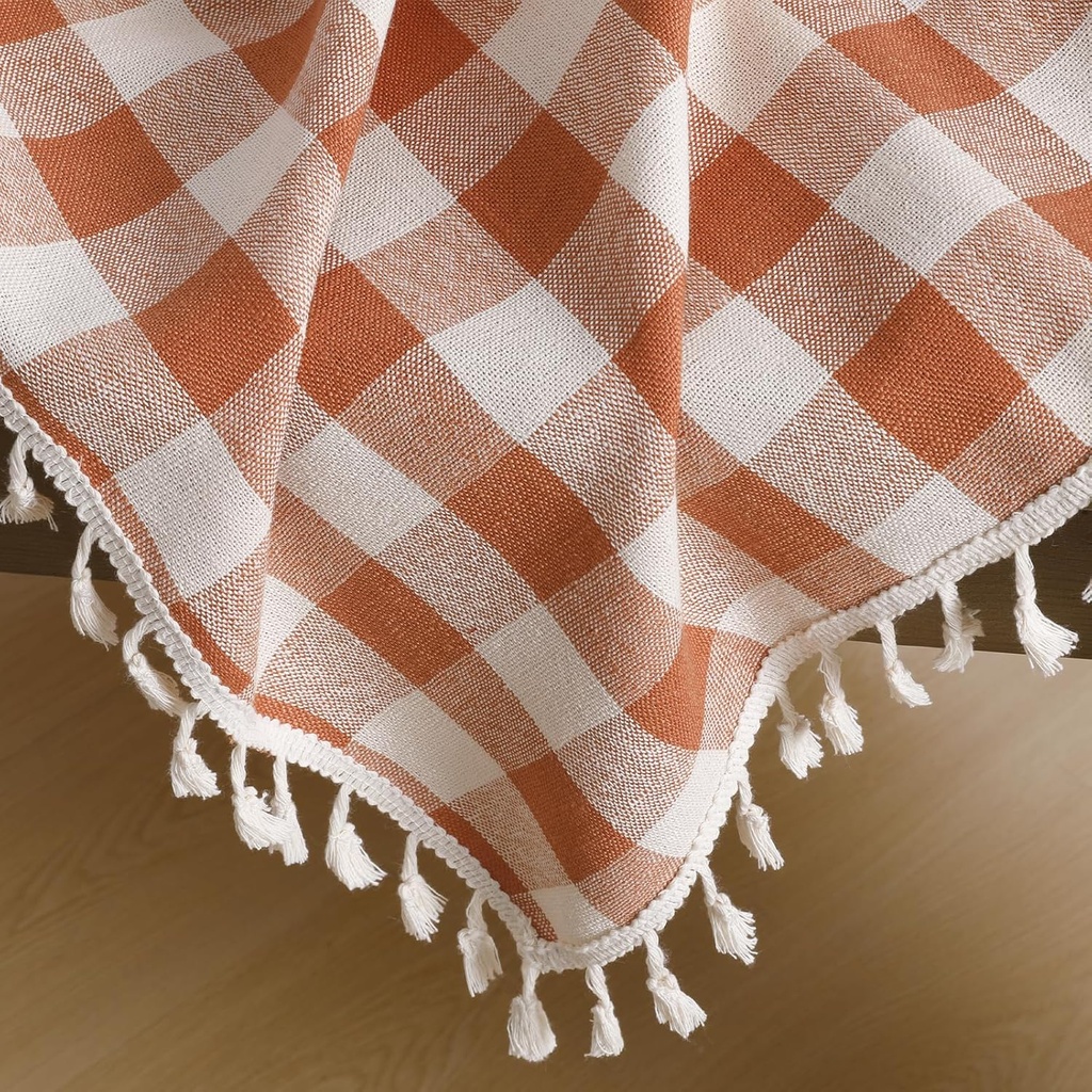 romanstile-fall-checkered-tablecloth-rec-3.jpg