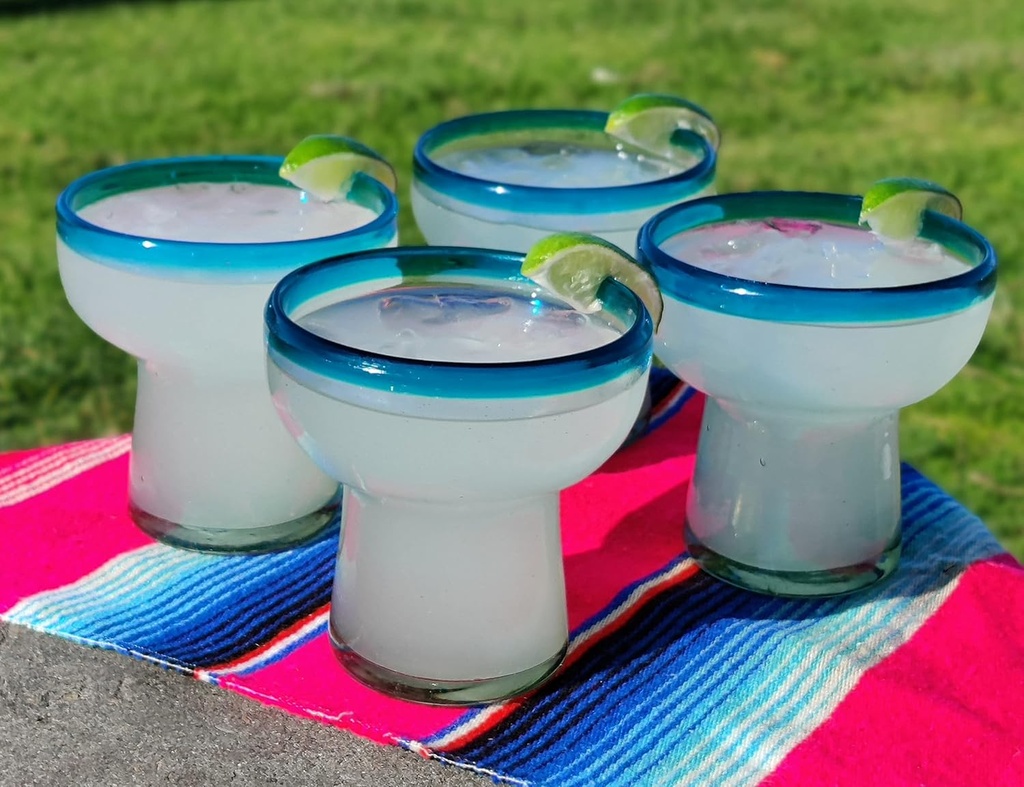 dos-suenos-mexican-hand-blown-glass-set--2.jpg