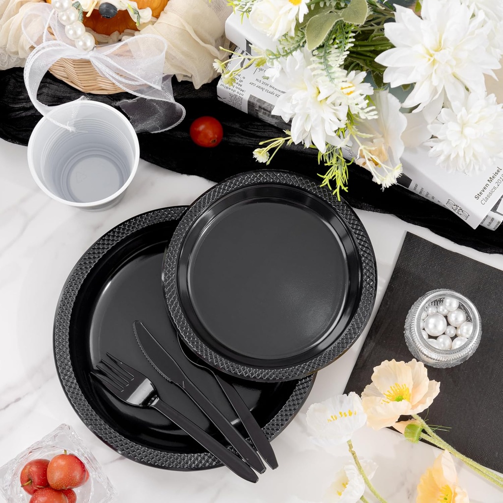 wellife-210pcs-black-plastic-plates-disp-5.jpg